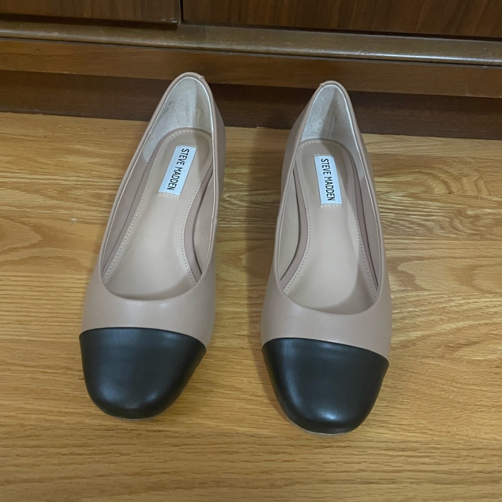 Steve Madden Smyth Pumps